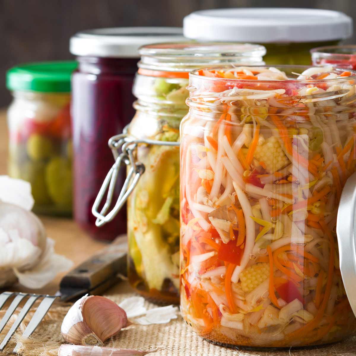 the-difference-between-fermenting-and-pickling-roots-harvest-blog